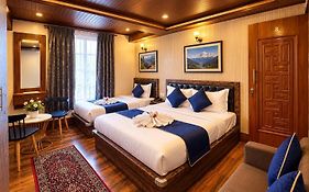 Hotel Ratna Villa Inn